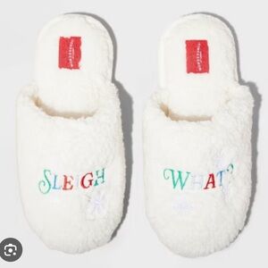 Women’s Wondershop Sleigh What Scuff Slippers 7/8
